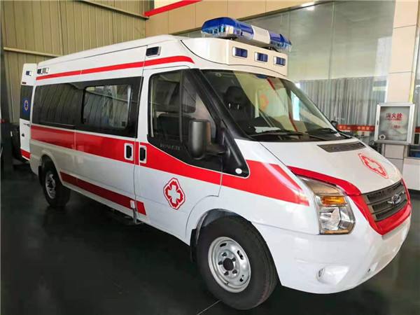 交城县福特V362救护车